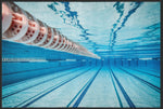 Lade das Bild in den Galerie-Viewer, Fussmatte Schwimmen 6061-Matten-Welt

